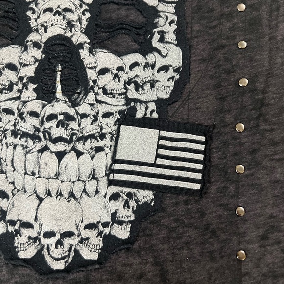 Affliction Skull T-Shirt 🖤 - Picture 4 of 8